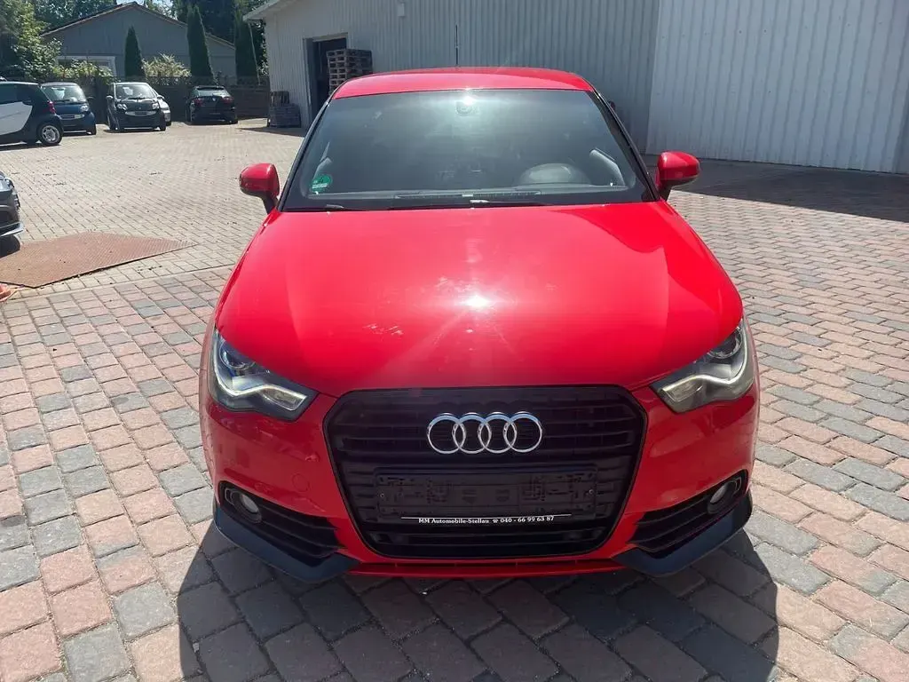 Gebraucht Audi A1 S-Line 185 PS (136 kW) 2011 Rot Kleinwagen