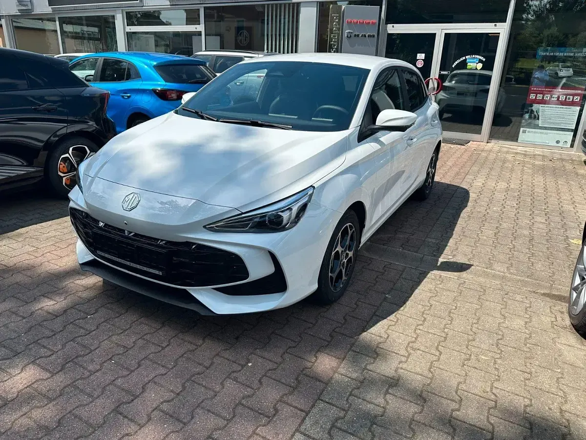 Gebraucht MG MG3 Luxury 194 PS (142 kW) 2025 Weiß Kleinwagen