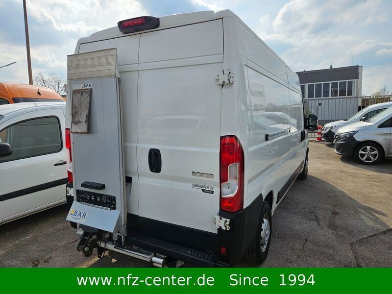 Lack weiss banquise/deckende lac Gebraucht 2019 Peugeot Boxer Avantage Van | 19.901 € (Etwas zu teuer) - Bild 1/4