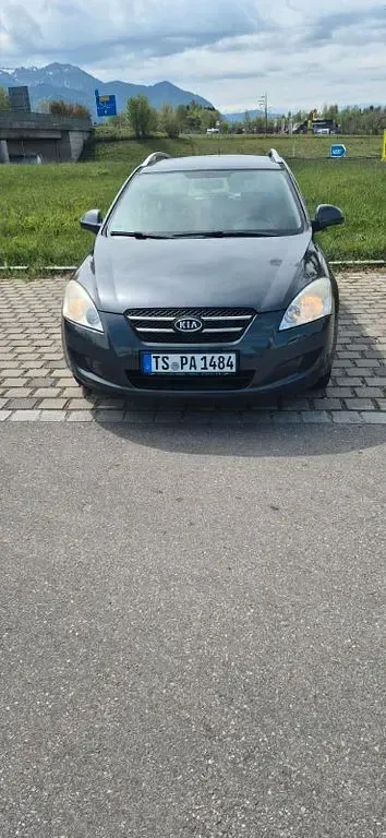 Second-hand Kia Ceed EX 126 CP (92 kW) 2008 Hatchback