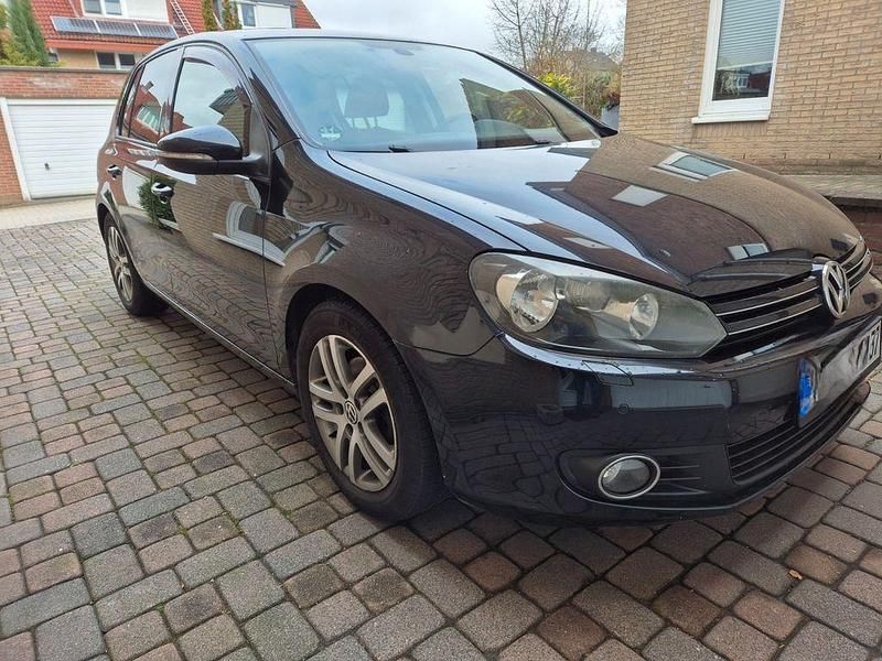 Schwarz Gebraucht 2010 VW Golf VI Limousine | 7.500 € (Teuer) - Bild 1/4