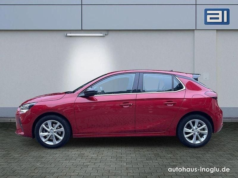 Gebraucht Opel Corsa Elegance 101 PS (74 kW) 2023 Chili rot/kardio rot Kleinwagen