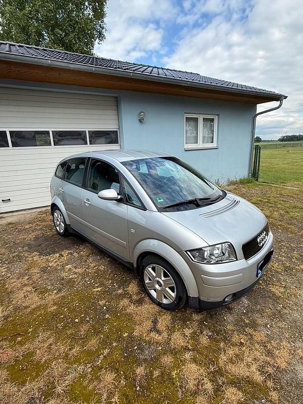 Gebraucht Audi A2 75 PS (55 kW) 2000 Silber Kleinwagen