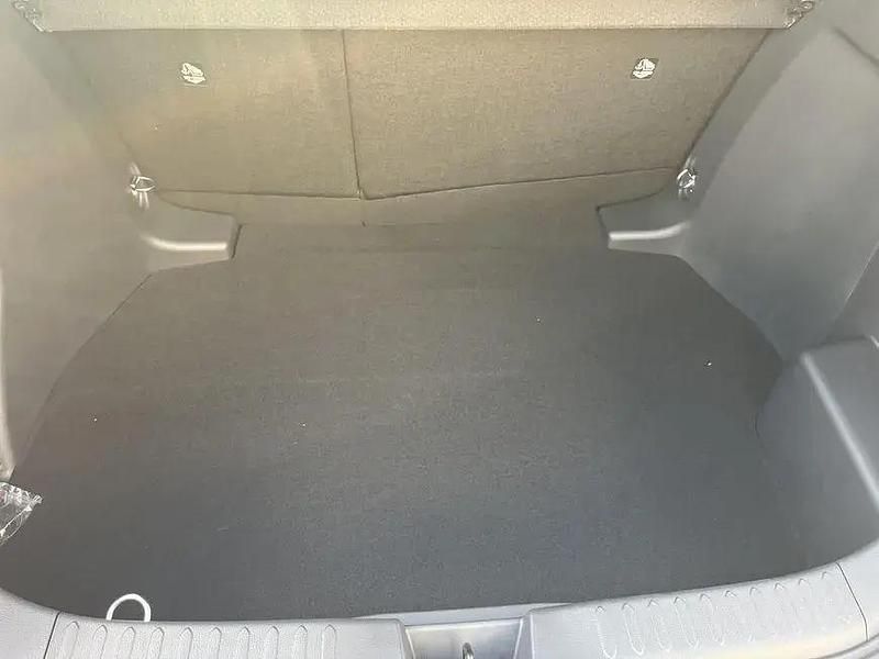 Neu Toyota C-HR 178 PS (130 kW) 2025 Weiß SUV