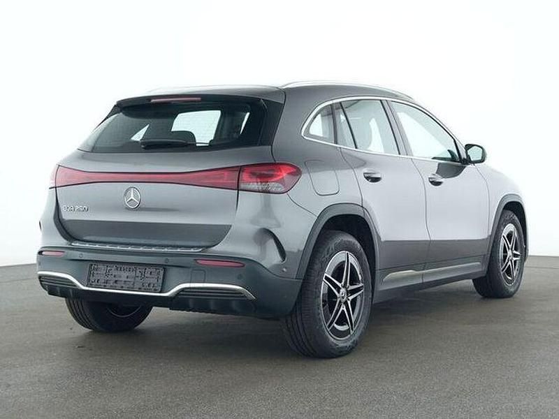Gebraucht Mercedes EQA250 139 kW (190 PS) 2023 Grau SUV