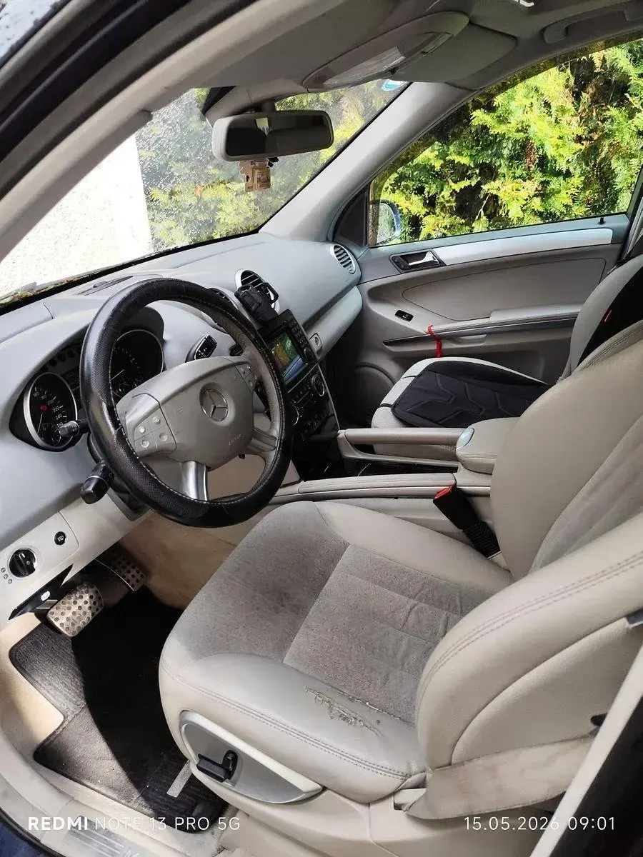 Gebraucht Mercedes ML320 224 PS (164 kW) 2006 Blau SUV