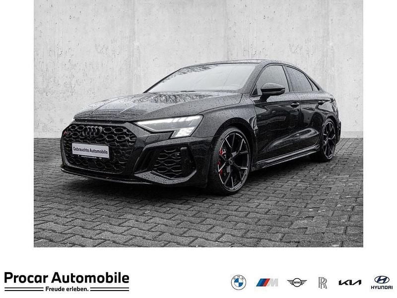 Schwarz Gebraucht 2022 Audi RS3 Sport Limousine | 49.390 € (Guter Preis) - Bild 1/4