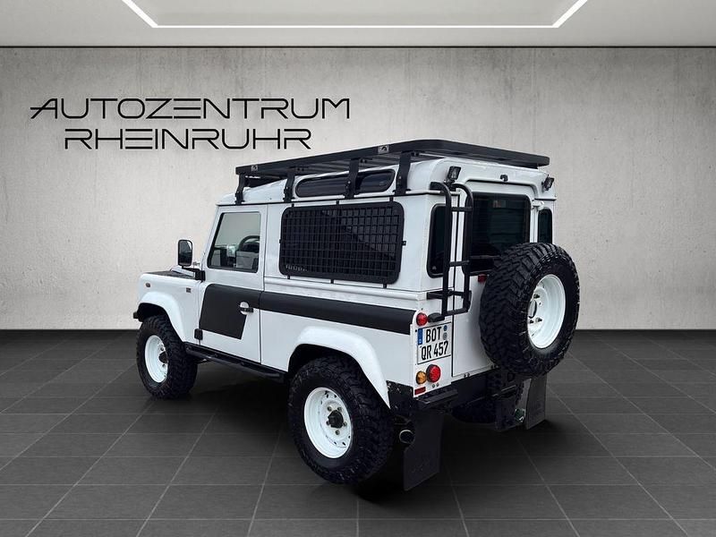 Gebraucht Land Rover Defender 122 PS (89 kW) 2013 SUV