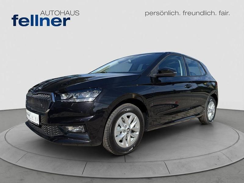 Schwarzmagic perleffekt Neu 2025 Skoda Fabia Selection Limousine | 22.490 € (Fairer Preis) - Bild 1/4