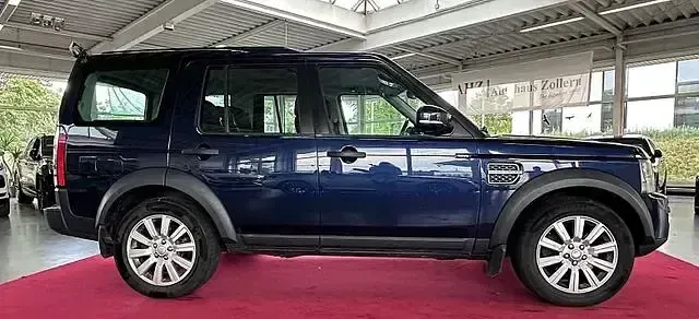 Gebraucht Land Rover Discovery S 211 PS (155 kW) 2014 Blau SUV