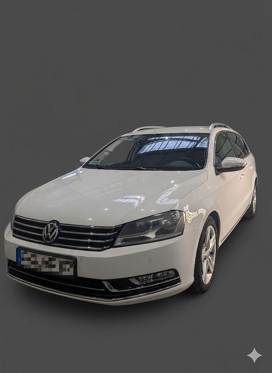 Gebraucht VW Passat Highline 170 PS (125 kW) 2011 Weiß Kombi