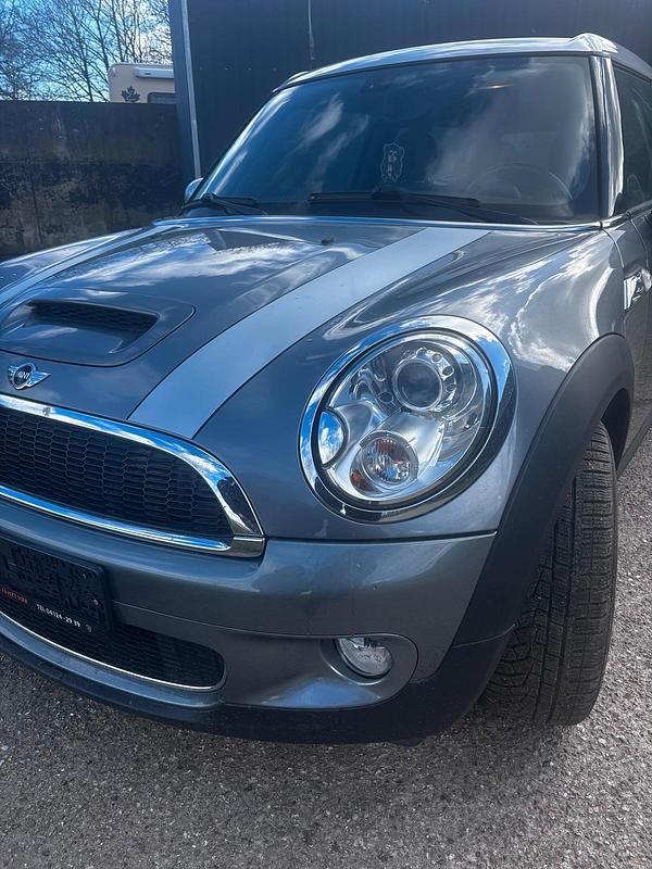 Usata Mini Cooper 174 CV (127 kW) 2008 Argento Utilitaria