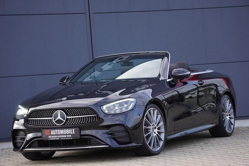 Gebraucht Mercedes E200 AMG 197 PS (144 kW) 2021 Schwarz Cabrio