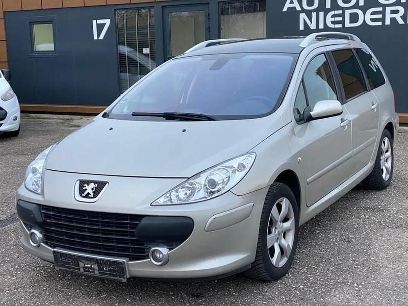 Aschgrau/metalliclackierung Gebraucht 2006 Peugeot 307 Premium Kombi | 1.850 € (Guter Preis) - Bild 1/4