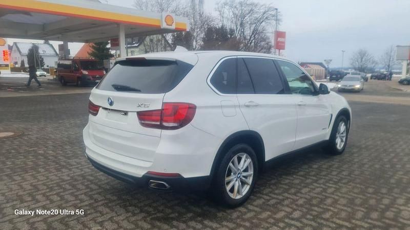 Gebraucht BMW X5 Sport Line 258 PS (189 kW) 2017 Weiß SUV