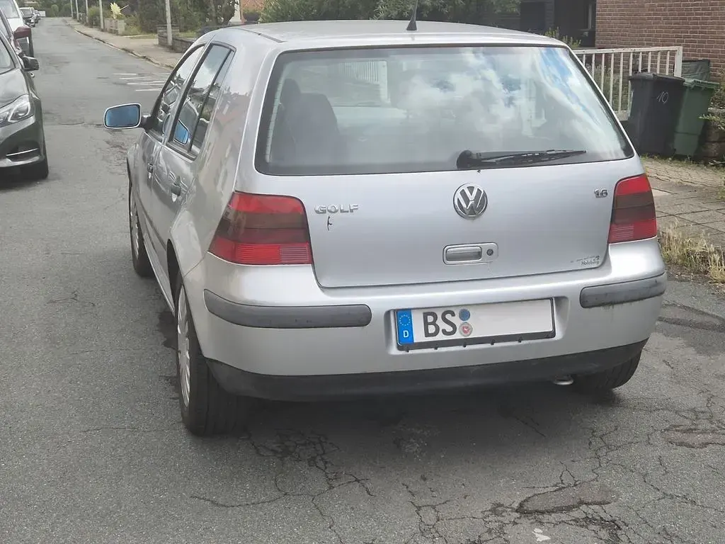 Gebraucht VW Golf IV Highline 105 PS (77 kW) 2000 Silber Kombi