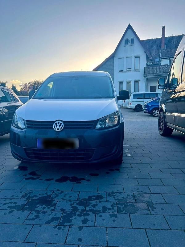 Second-hand VW Caddy Maxi 105 CP (77 kW) 2012 Alb Monovolum