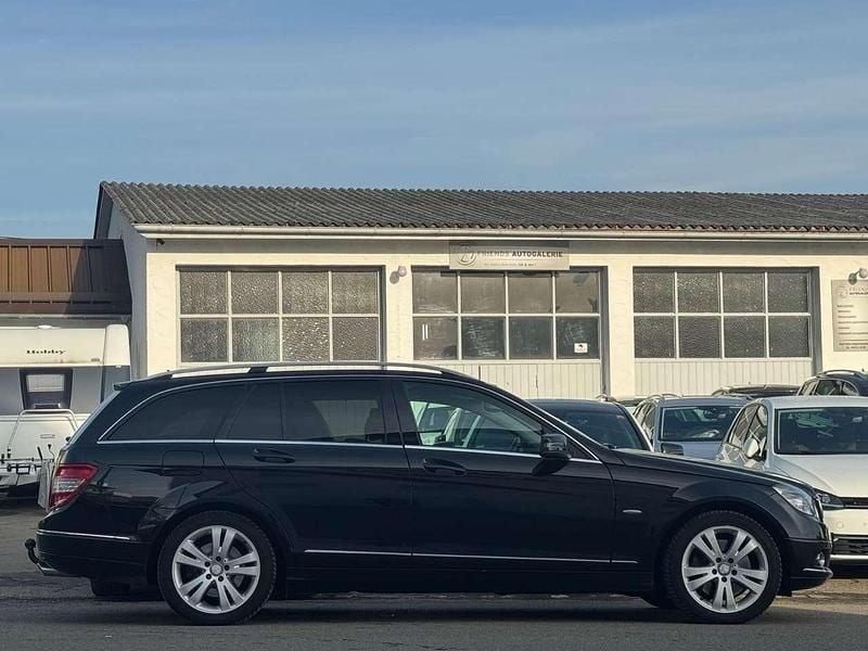 Gebraucht Mercedes C350 224 PS (164 kW) 2009 Schwarz Kombi