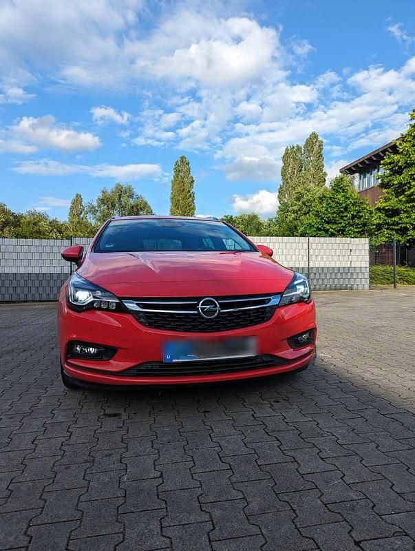 Gebraucht Opel Astra Dynamic 136 PS (100 kW) 2017 Rot Kombi