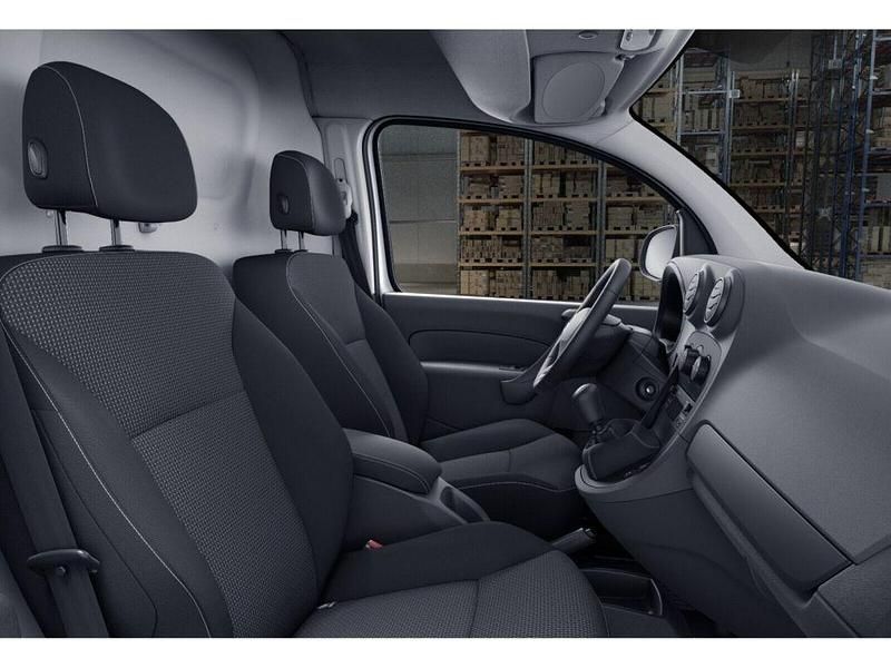 Arktikweiß Gebraucht 2020 Mercedes Citan 108 Van | 11.769 € (Etwas zu teuer) - Bild 1/4