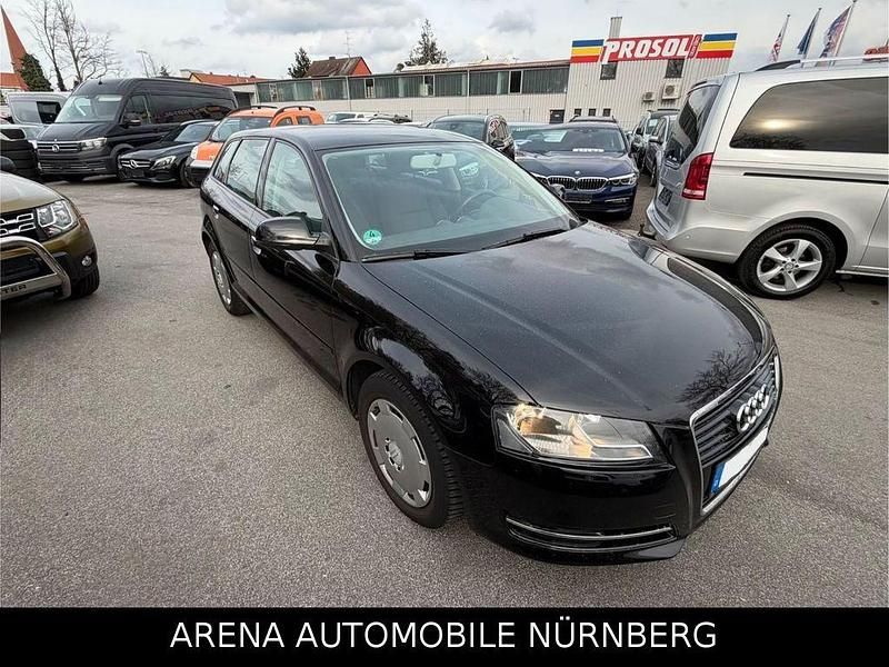 Gebraucht Audi A3 Attraction 102 PS (75 kW) 2010 Schwarz Kleinwagen