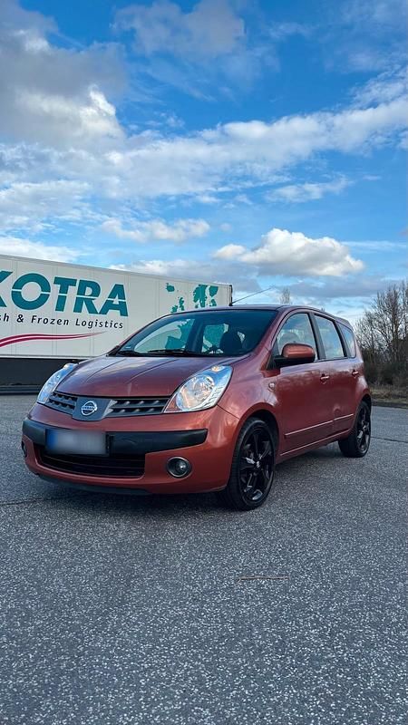 Usata Nissan Note 88 CV (64 kW) 2007 Arancione Utilitaria