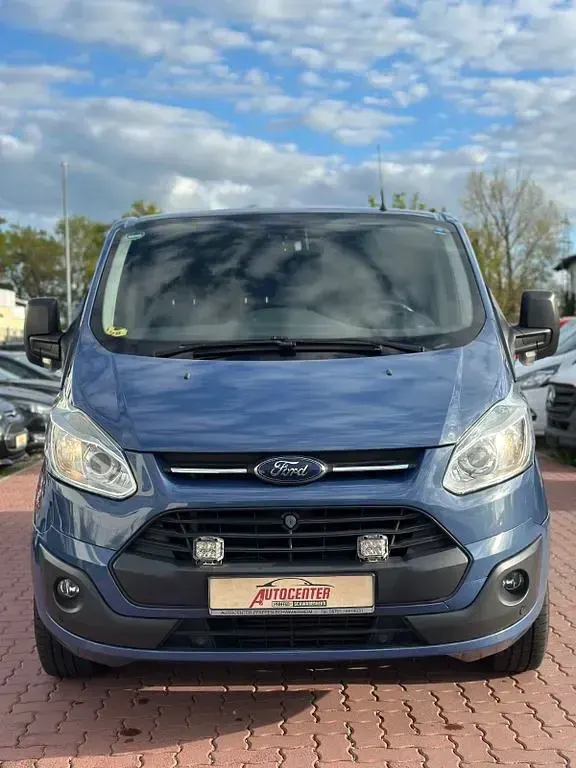 Second-hand Ford Transit Custom 125 CP (91 kW) 2012 Albastru Monovolum