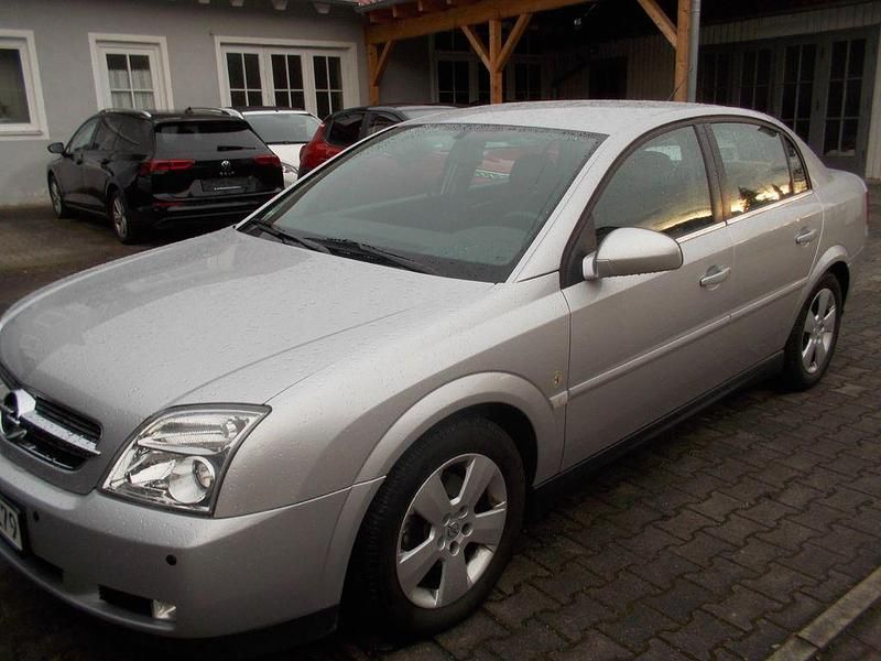 Gebraucht Opel Vectra Elegance 122 PS (89 kW) 2005 Silber Limousine