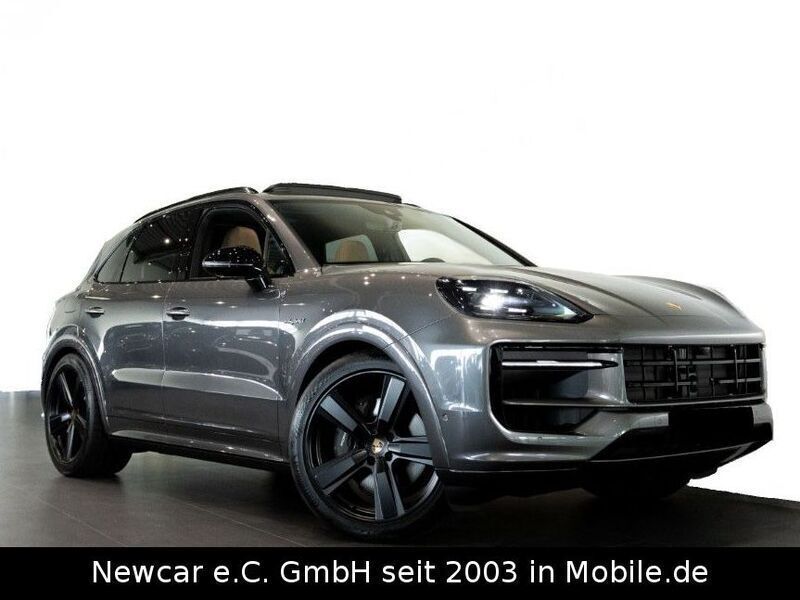 Grau Neu 2025 Porsche Cayenne SUV | 130.900 € (Superpreis) - Bild 1/4