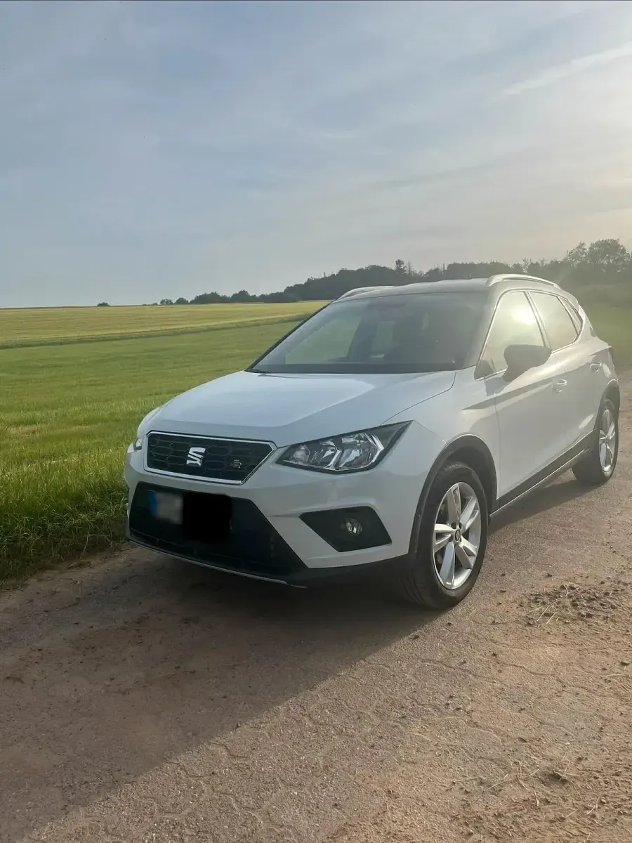 Gebraucht Seat Arona FR 115 PS (84 kW) 2019 Weiß SUV