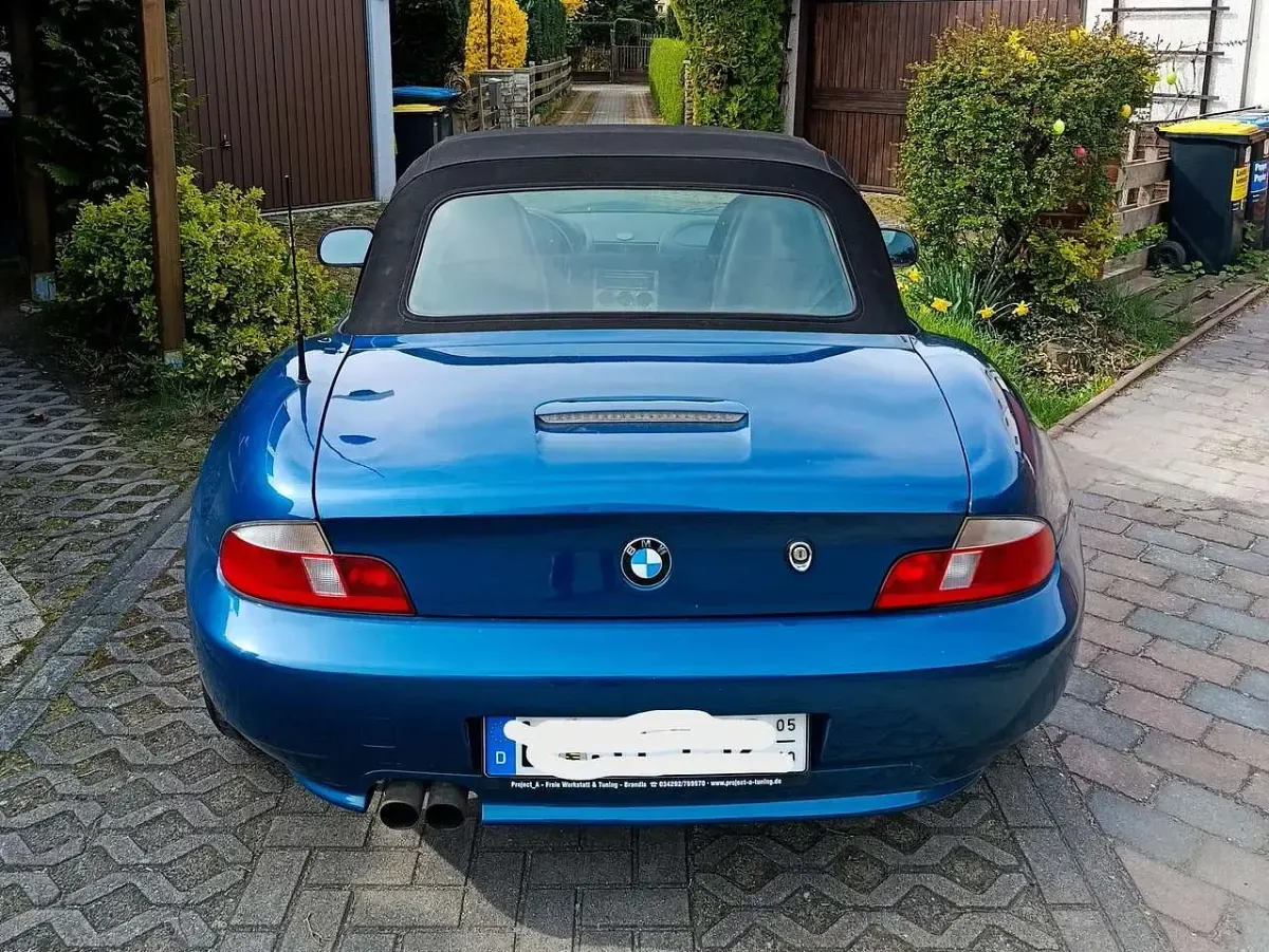 Gebraucht BMW Z3 Sport Line 170 PS (125 kW) 2002 Blau Cabrio