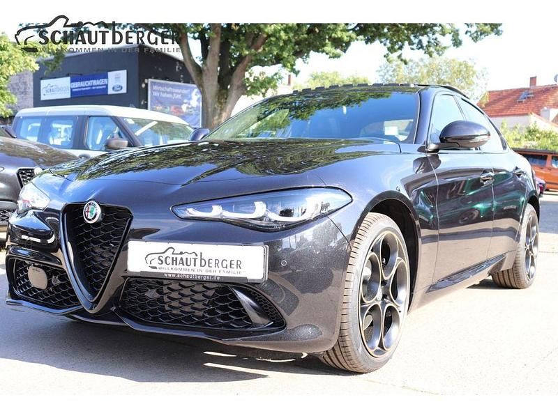 Schwarz Neu 2025 Alfa Romeo Giulia Limousine | 58.845 € (Superpreis) - Bild 1/4