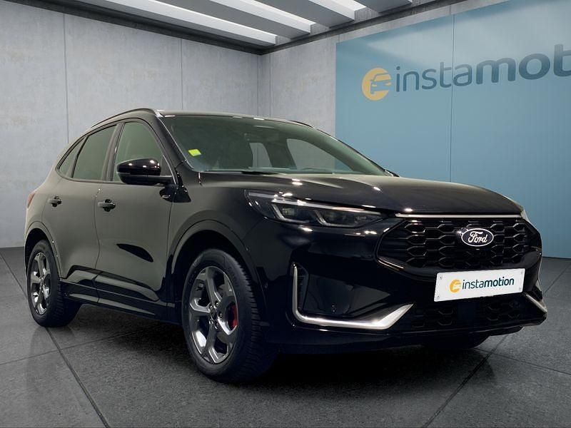 Gebraucht Ford Kuga ST-Line X 186 PS (136 kW) 2024 Schwarz SUV