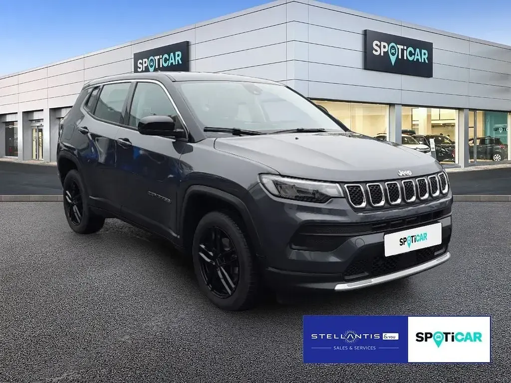 Second-hand Jeep Compass Altitude 131 CP (96 kW) 2024 Gri SUV
