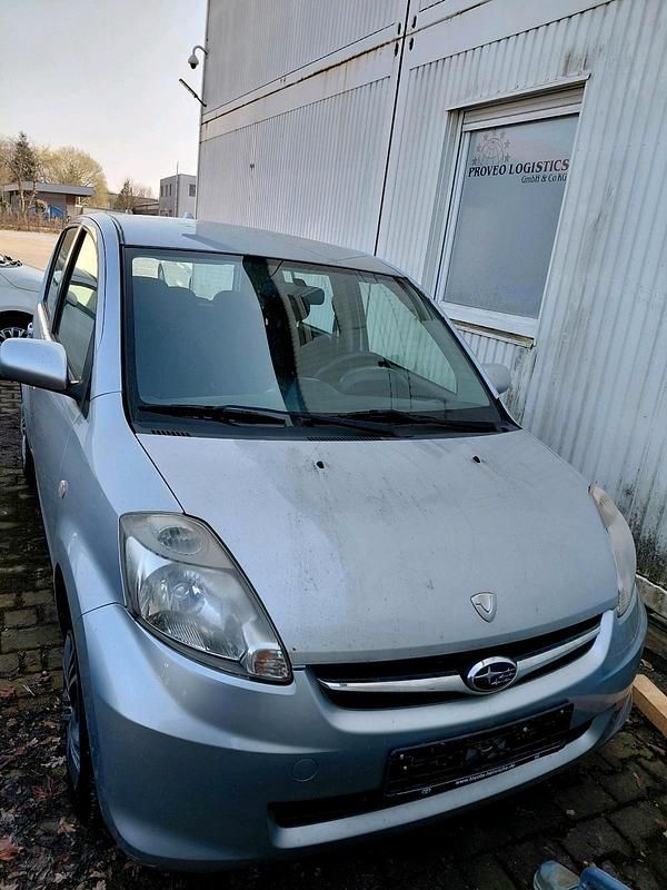 Gebraucht Subaru Justy 69 PS (50 kW) 2010 Grau Kleinwagen