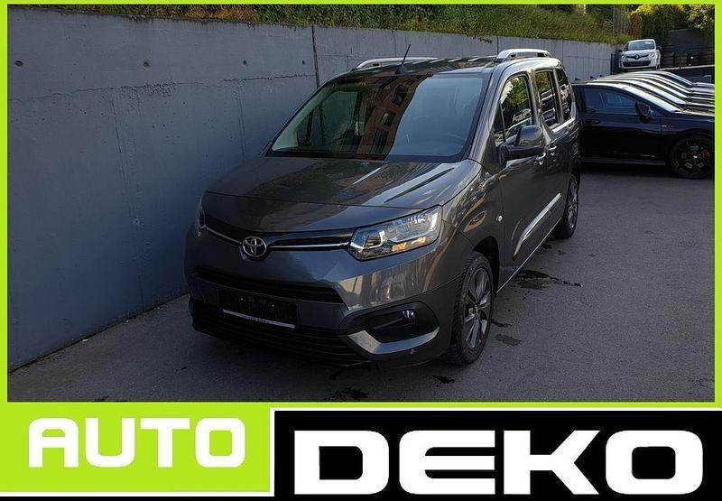 Grau Gebraucht 2020 Toyota Proace Verso City Kombi | 21.370 € (Etwas zu teuer) - Bild 1/4