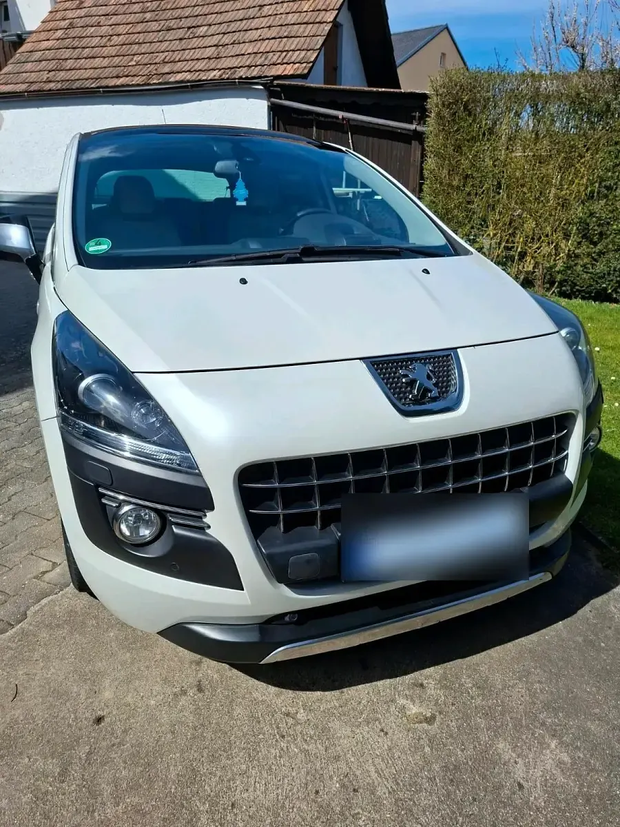 Gebraucht Peugeot 3008 153 PS (112 kW) 2012 Weiß Kombi