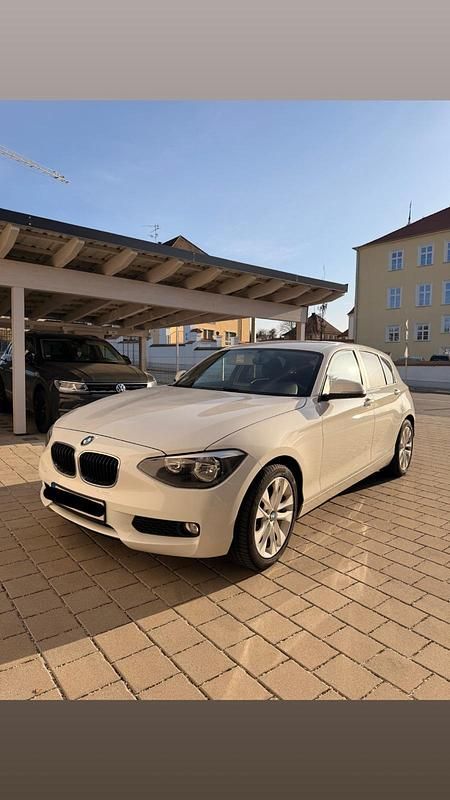 Gebraucht BMW 116 116 PS (85 kW) 2014 Weiß Kleinwagen