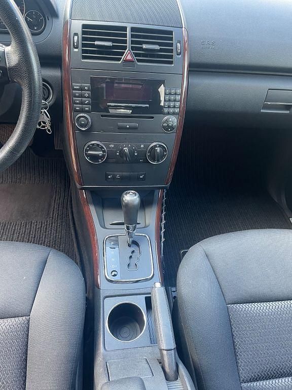 Gebraucht Mercedes A150 Elegance 95 PS (69 kW) 2007 Schwarz Van / Kleinbus