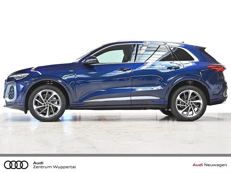 Gebraucht Audi Q5 S-Line 204 PS (150 kW) 2026 Blau SUV