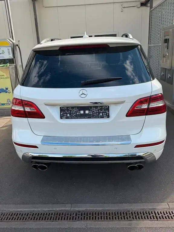 Gebraucht Mercedes ML500 408 PS (300 kW) 2015 Weiß SUV
