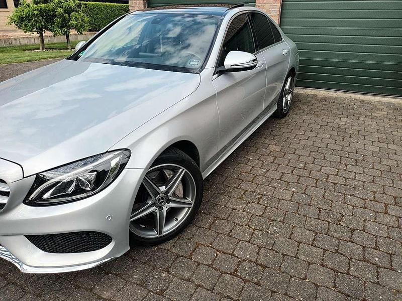 Gebraucht Mercedes C250 AMG line 211 PS (155 kW) 2016 Silber Limousine