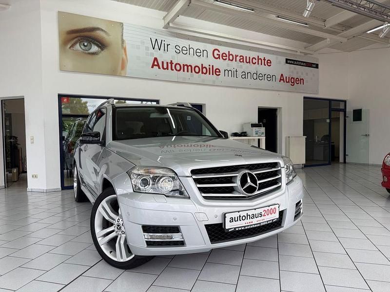 Silber Gebraucht 2011 Mercedes GLK220 SUV | 16.950 € (Etwas zu teuer) - Bild 1/4