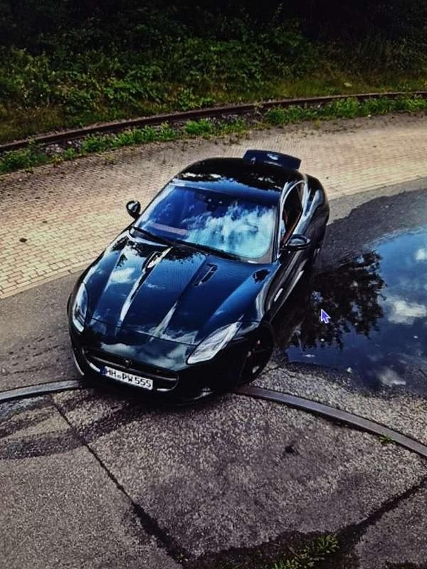 Gebraucht Jaguar F-Type R-Dynamic 300 PS (220 kW) 2020 Coupé