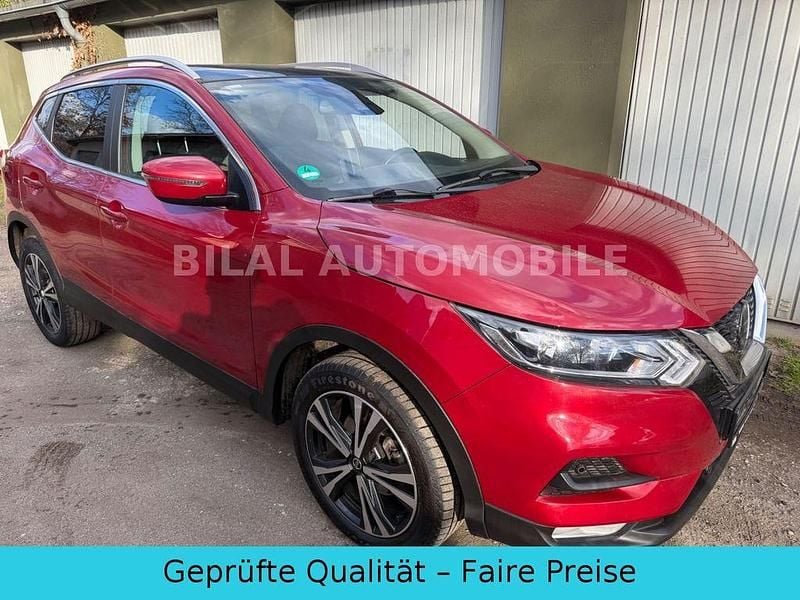Gebraucht Nissan Qashqai 140 PS (102 kW) 2020 Rot SUV
