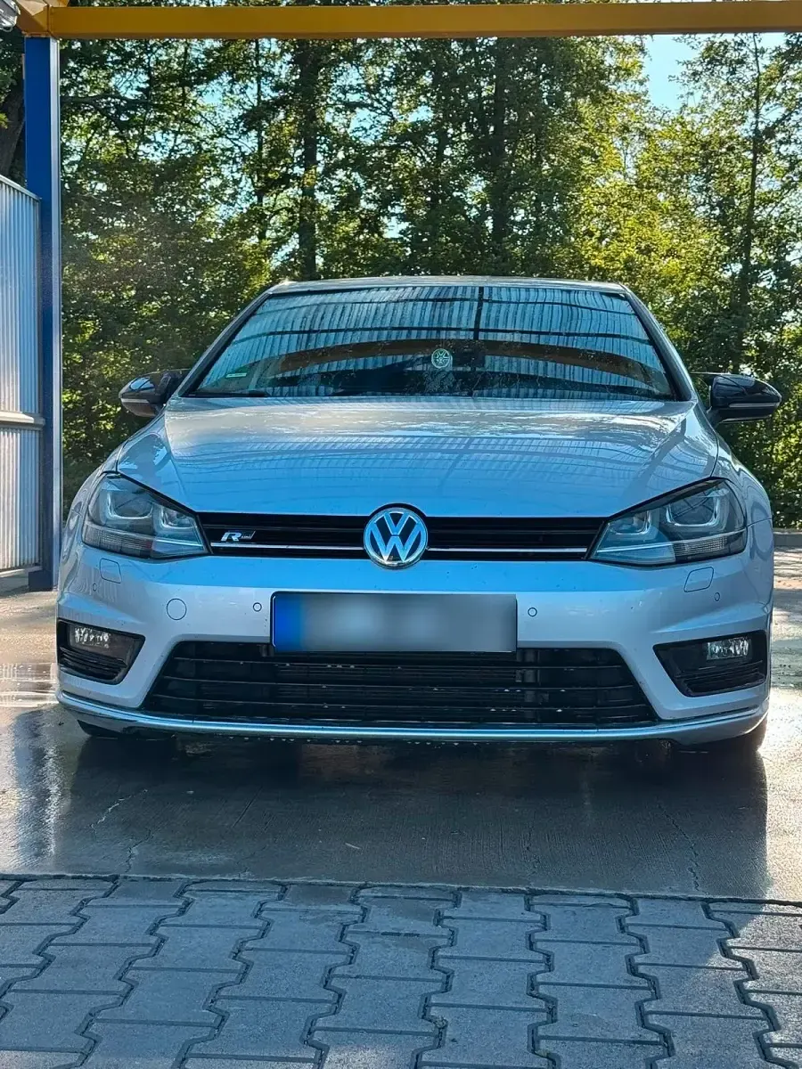 Gebraucht VW Golf VII R-line 150 PS (110 kW) 2015 Silber Limousine