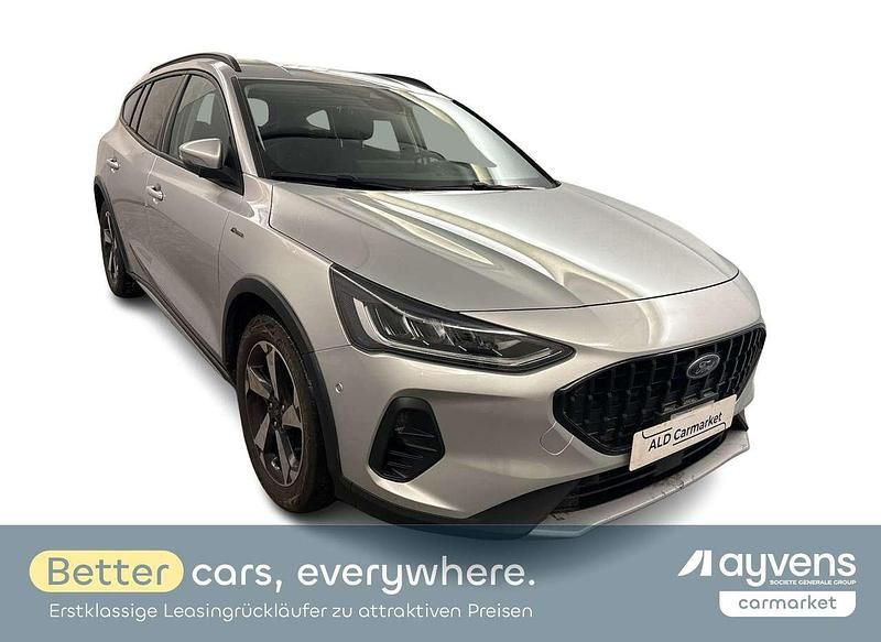 Gebraucht Ford Focus Active 116 PS (85 kW) 2023 Polarsilber metallic Coupé