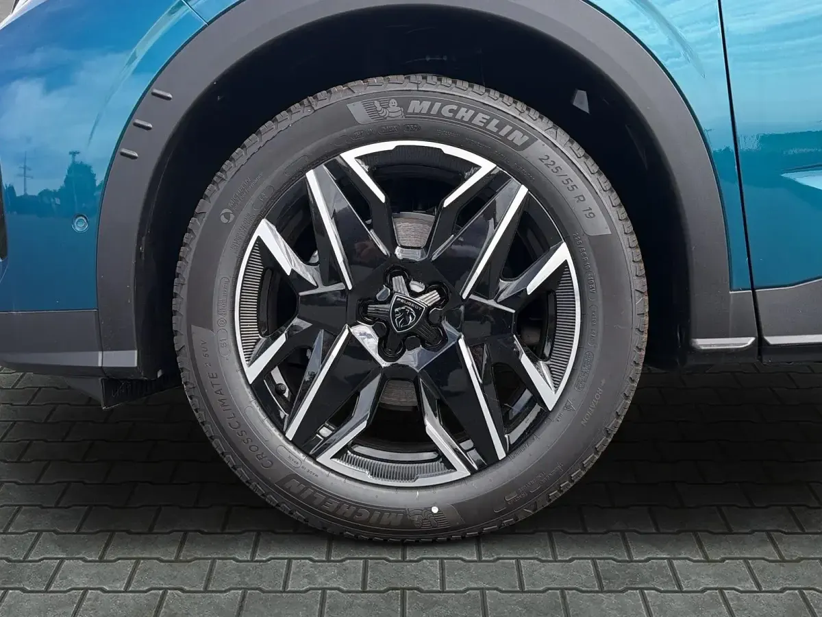 Neu Peugeot 3008 Allure 145 PS (106 kW) 2026 Obsession blau met SUV