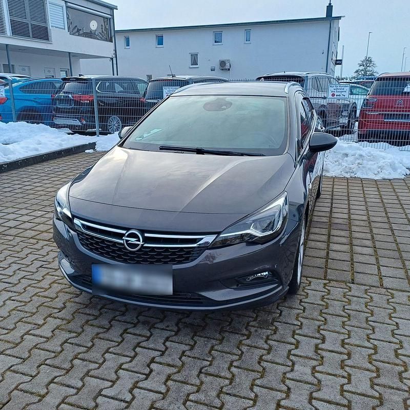 Gebraucht Opel Astra Eco 150 PS (110 kW) 2016 Grau Kombi
