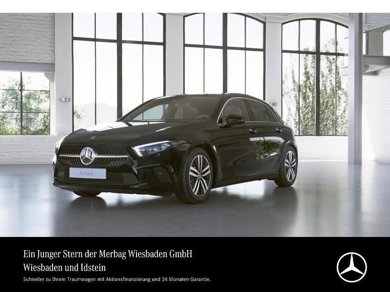Schwarz Gebraucht 2022 Mercedes A250 Progressive Limousine | 23.890 € (Fairer Preis) - Bild 1/4